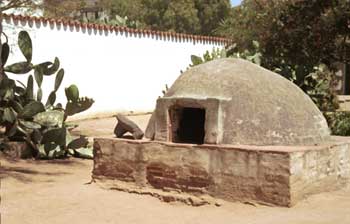 Adobe oven.
